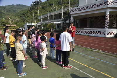 108.05.13衛生安全宣導-街舞地板正確動作圖片